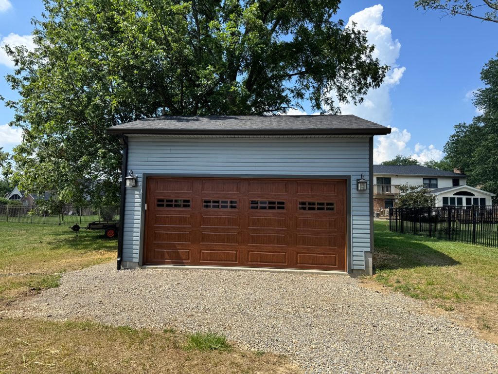 22x26x12 Mechanic Garage